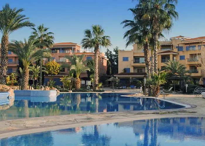 Apartmán Limnaria Gardens - Modern 1 Bed, Walk To & Shops