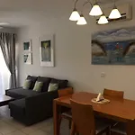 Limnaria Gardens - Modern 1 Bed, Walk To & Shops * Pafos